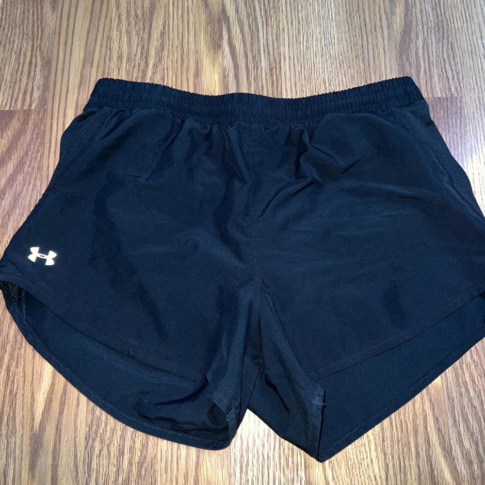 Underarmour shorts